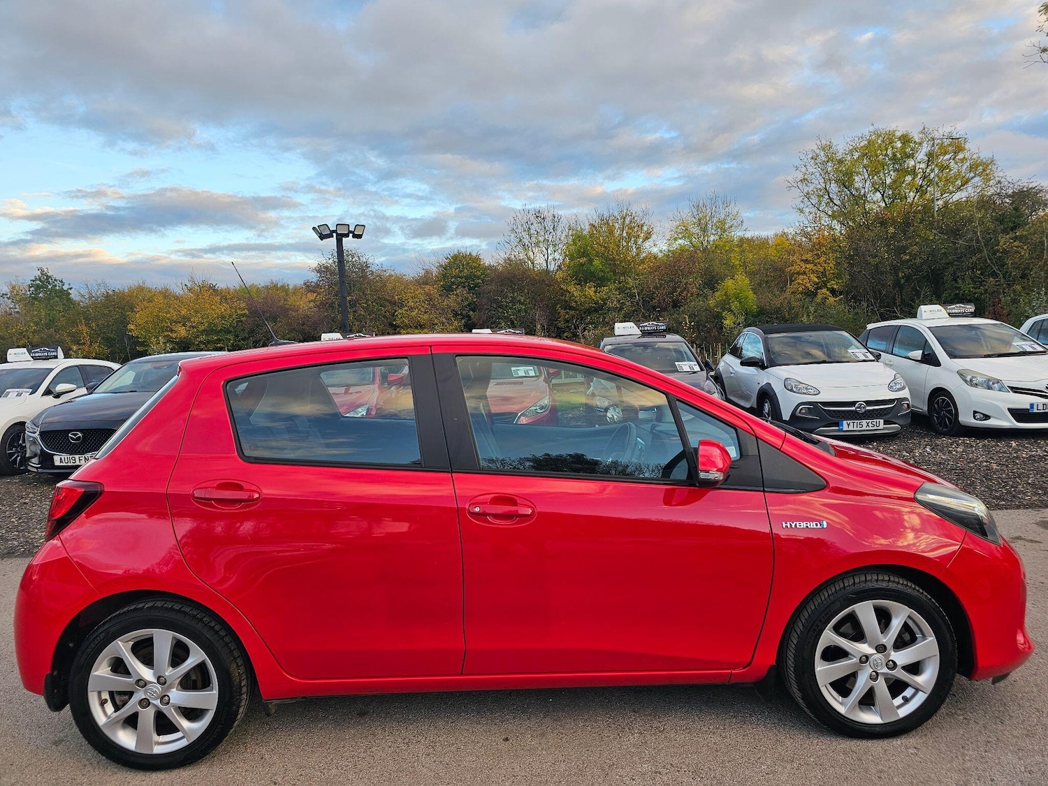 Used Toyota Yaris 2014 for sale - 76336180: Photo 11