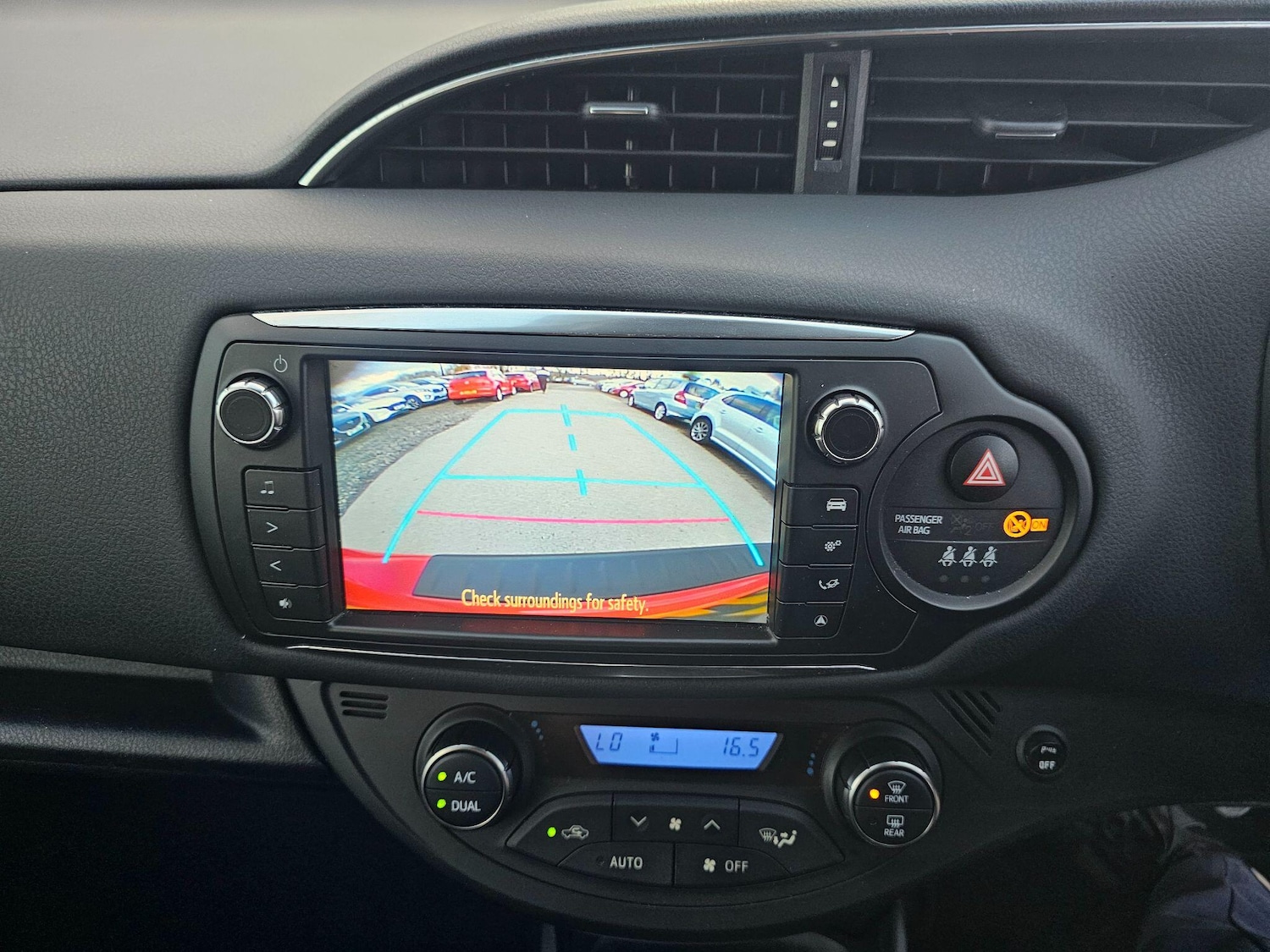 Used Toyota Yaris 2014 for sale - 76336180: Photo 18