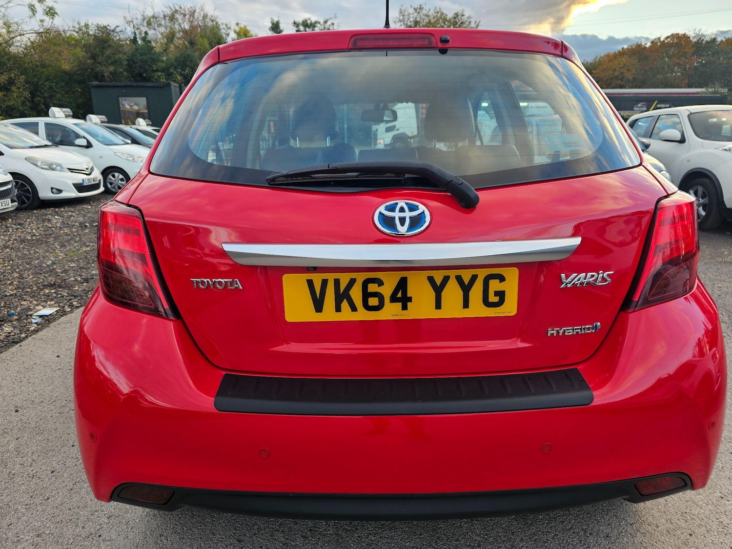 Used Toyota Yaris 2014 for sale - 76336180: Photo 8