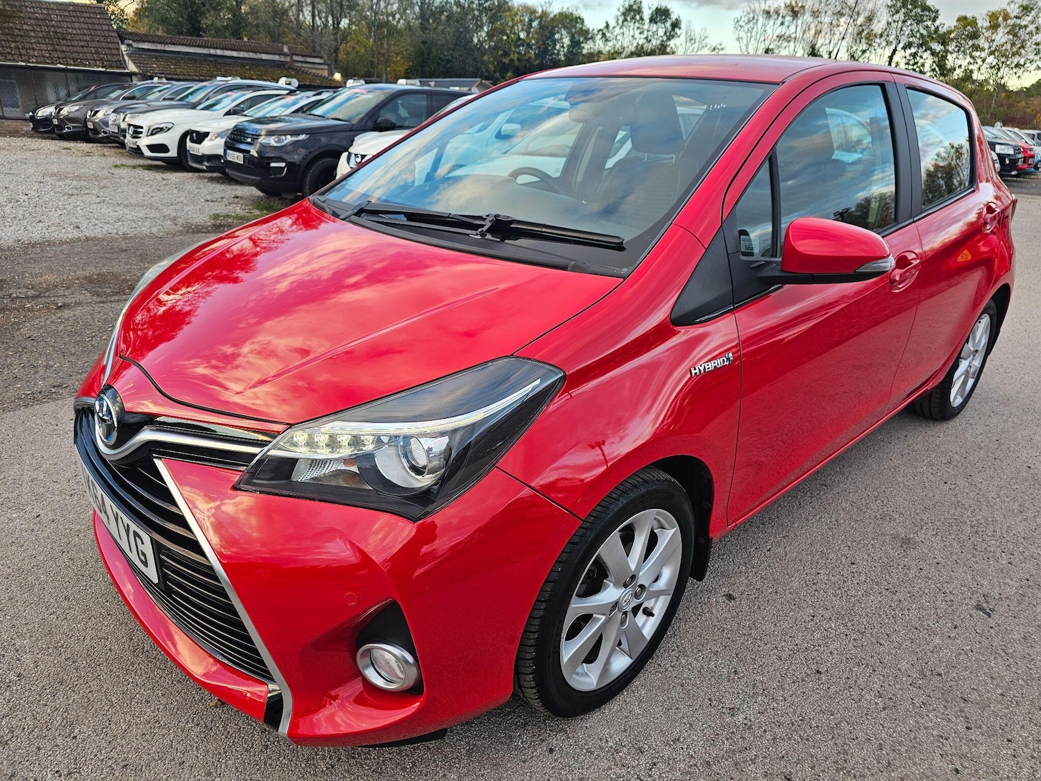 Used Toyota Yaris 2014 for sale - 76336180: Photo 9
