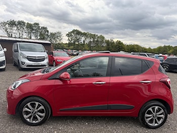 Used Hyundai i10 2018 for sale - 79348282: Photo