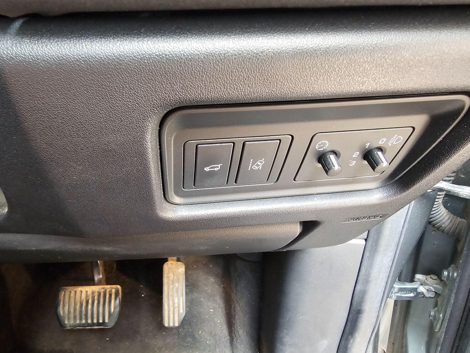 Vehicle 21