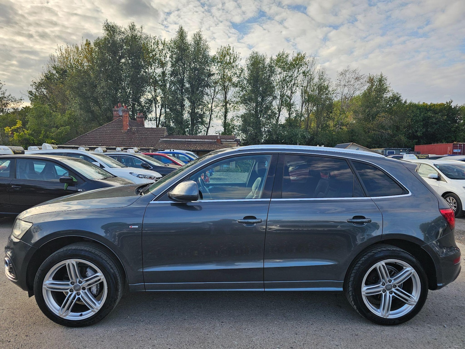 Used Audi Q5 for sale - 77216140: Photo 2