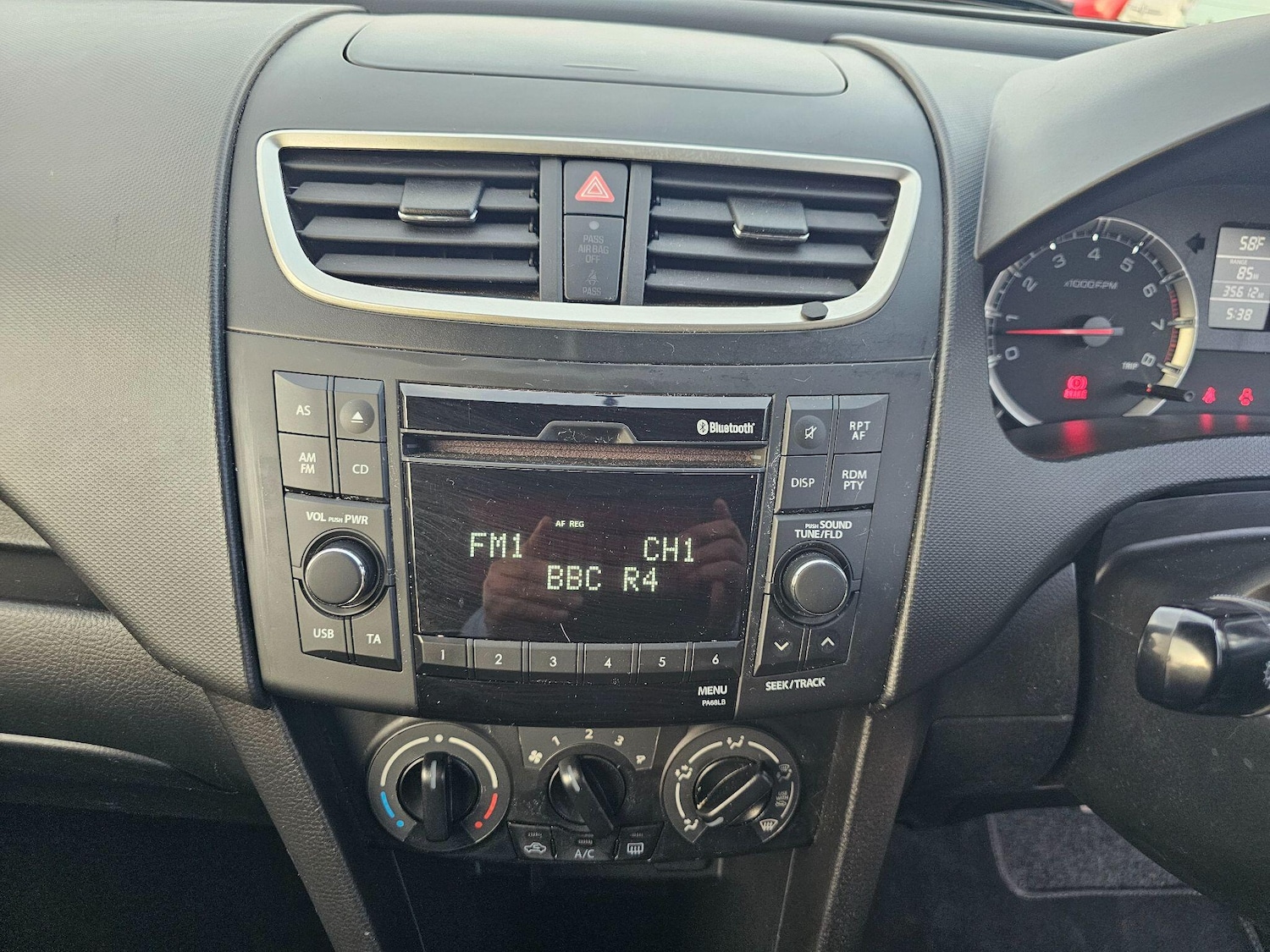 Used Suzuki Swift for sale - 77958570: Photo 14