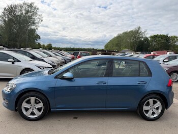 Used Volkswagen Golf 2015 for sale - 78503876: Photo