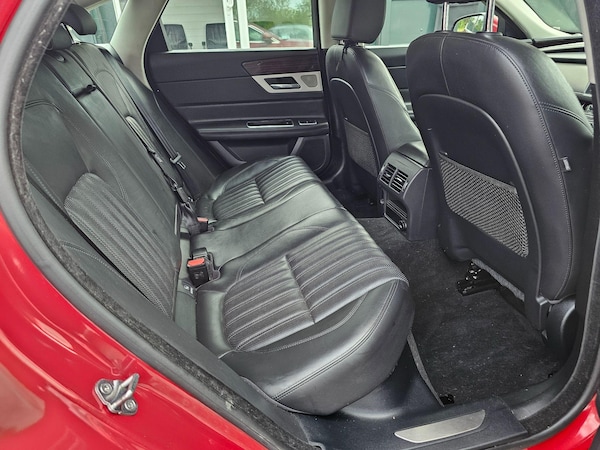 Used Jaguar XF 2017 for sale - 74787739: Photo 19