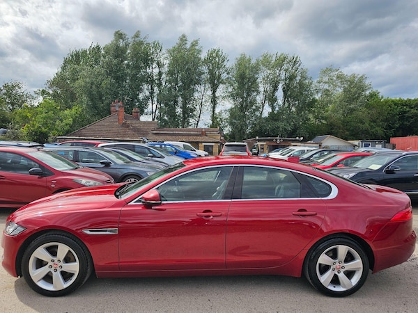 Used Jaguar XF 2017 for sale - 74787739: Photo 1