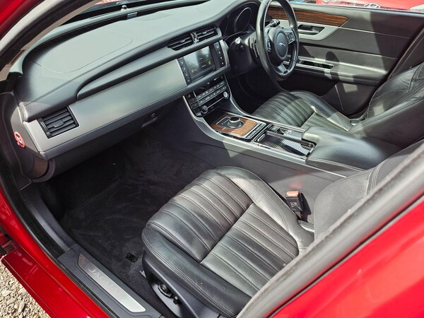 Used Jaguar XF 2017 for sale - 74787739: Photo 34
