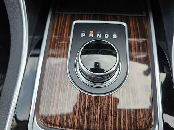 Used Jaguar XF 2017 for sale - 74787739: Photo 38