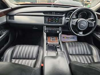 Used Jaguar XF 2017 for sale - 74787739: Photo