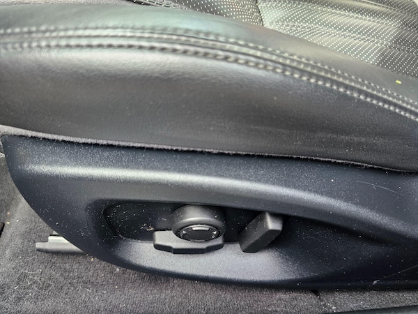 Used Jaguar XF 2017 for sale - 74787739: Photo 43