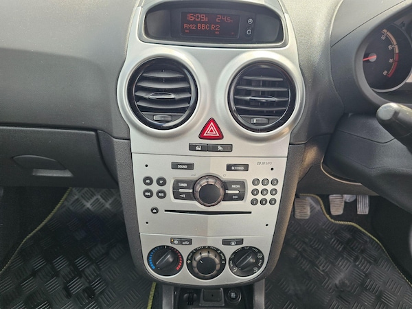 Used Vauxhall Corsa 2014 for sale - 74965978: Photo 11