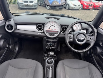 Used MINI Convertible 2013 for sale - 79316436: Photo