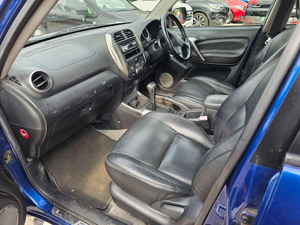 Used Toyota RAV4 2005 for sale - 75657932: Photo 5