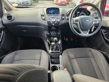 Used Ford Fiesta 2015 for sale - 76824135: Photo