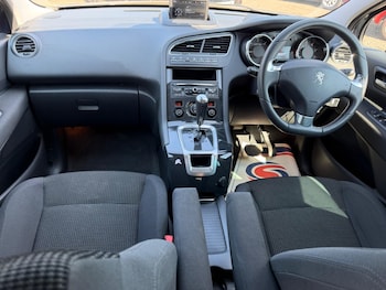 Used Peugeot 5008 2014 for sale - 79094007: Photo