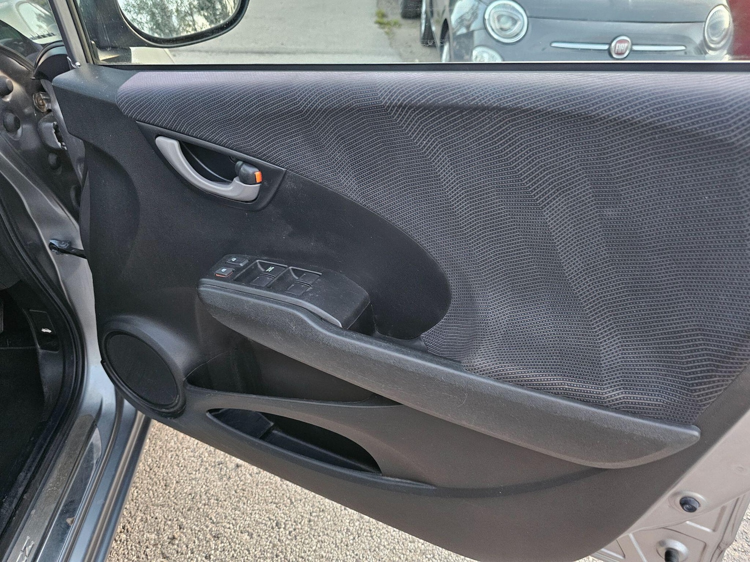 Used Honda Jazz 2010 for sale - 76988929: Photo 16