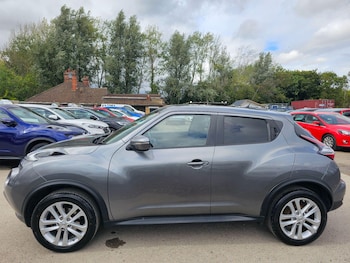 2016 (16) - 1.6 N-Connecta XTRON Euro 6 5dr
