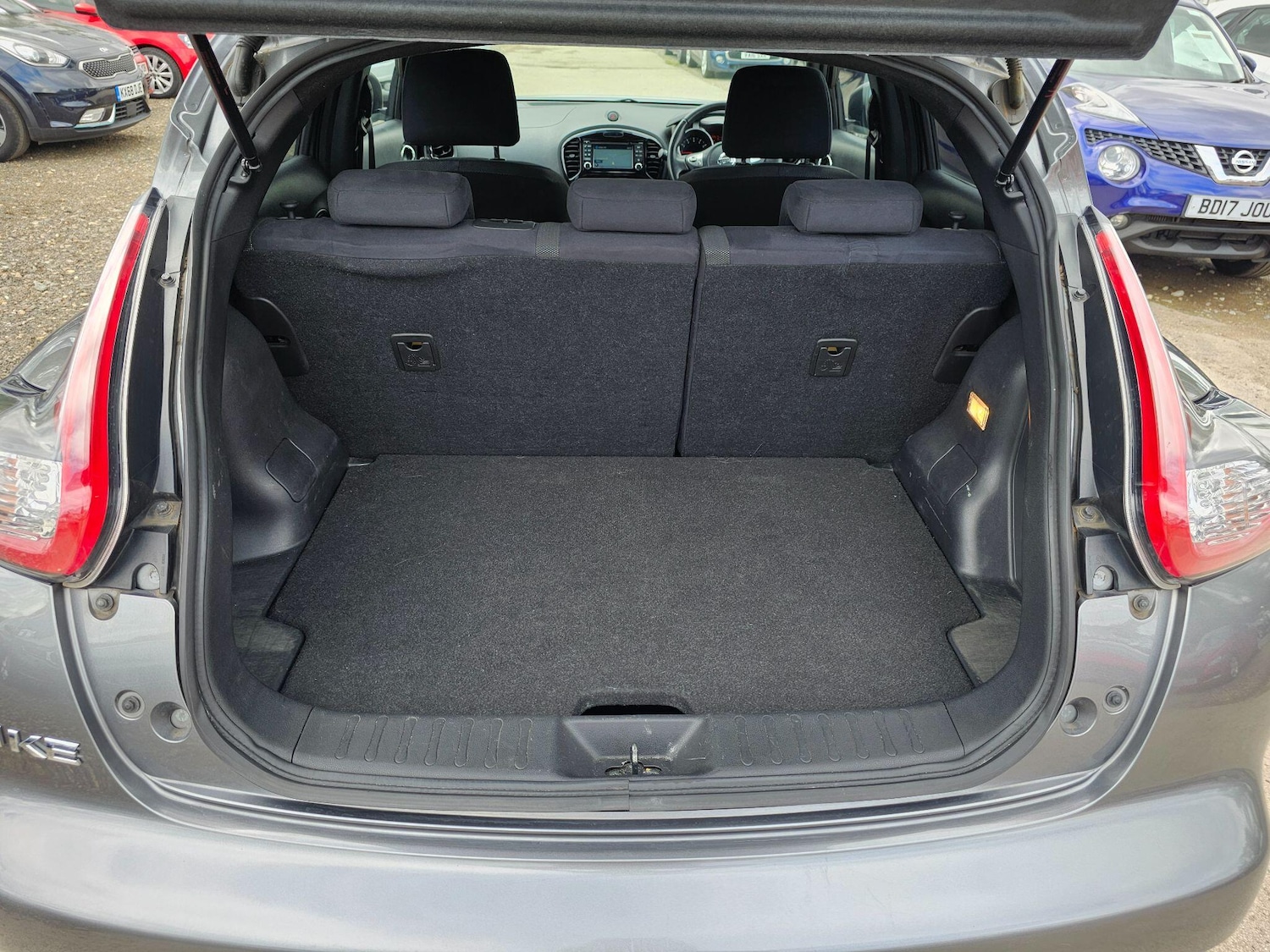 Vehicle 29