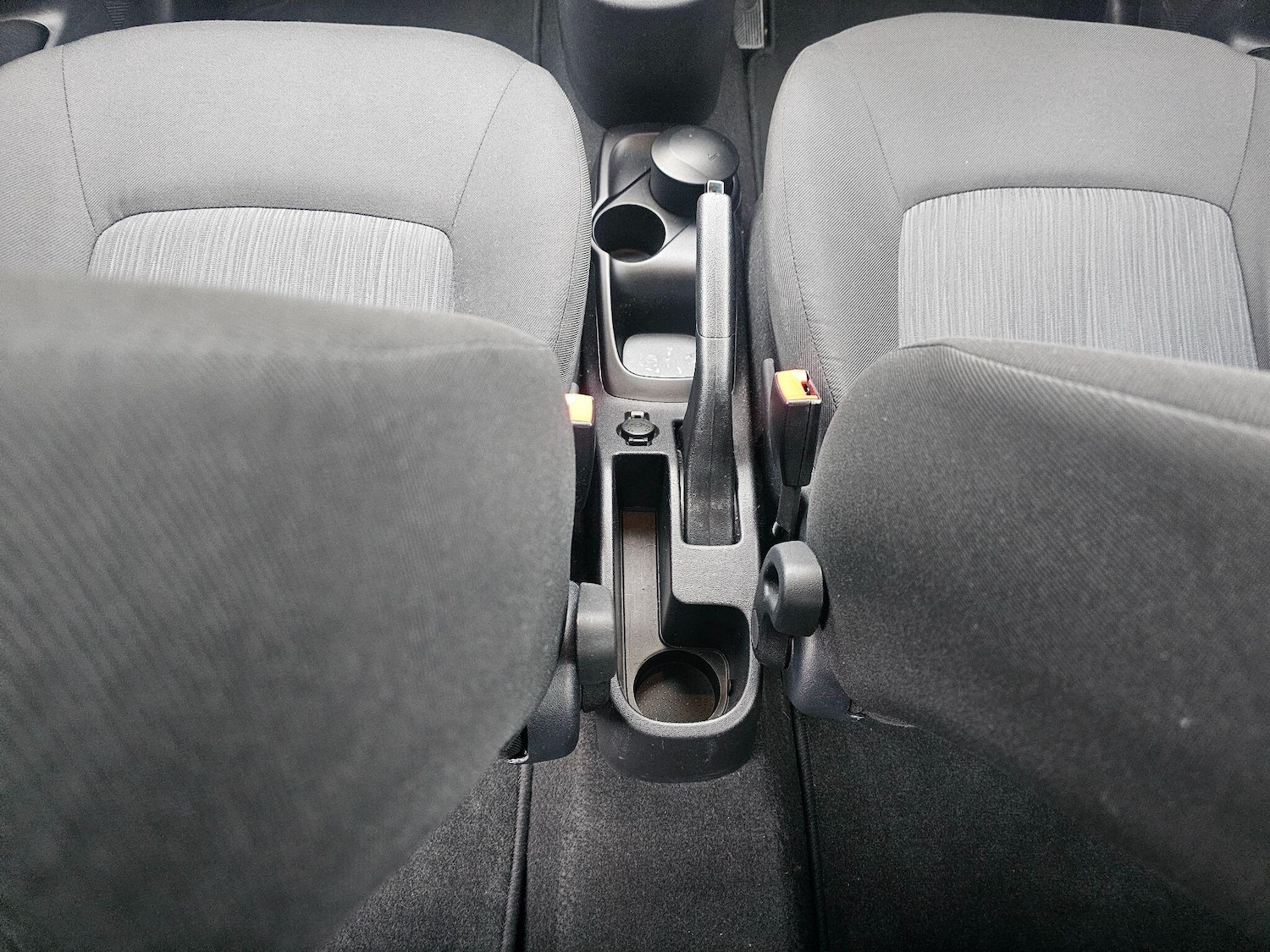 Used Hyundai i10 2013 for sale - 76314928: Photo 14
