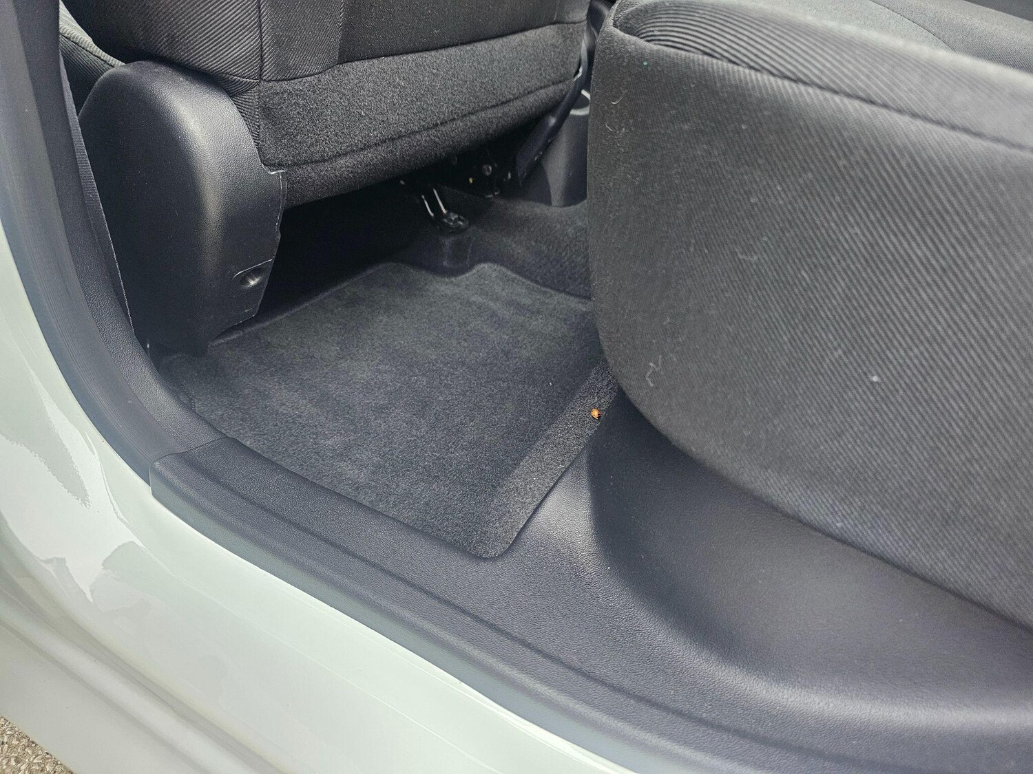 Used Hyundai i10 2013 for sale - 76314928: Photo 17