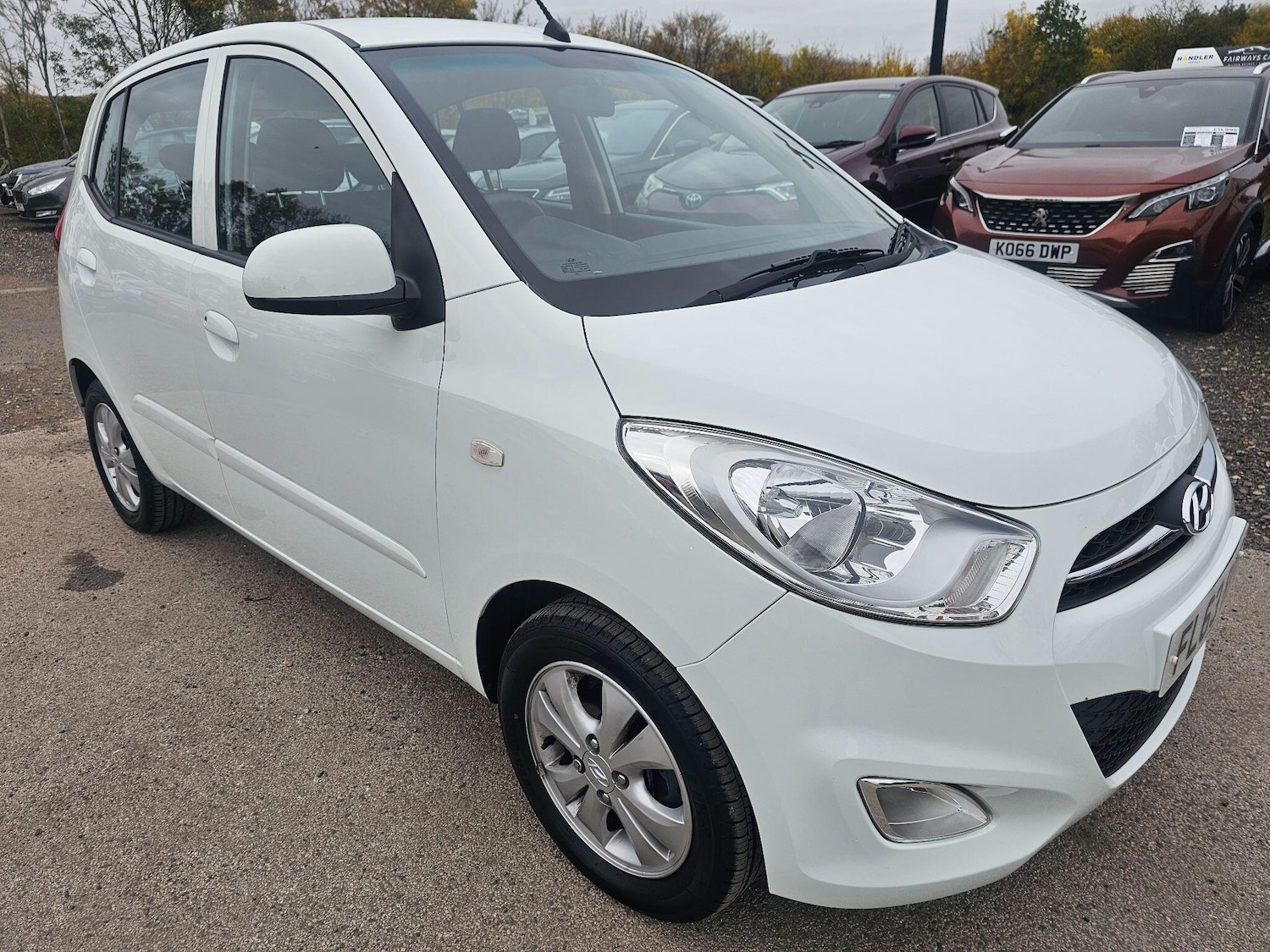 Used Hyundai i10 2013 for sale - 76314928: Photo 6