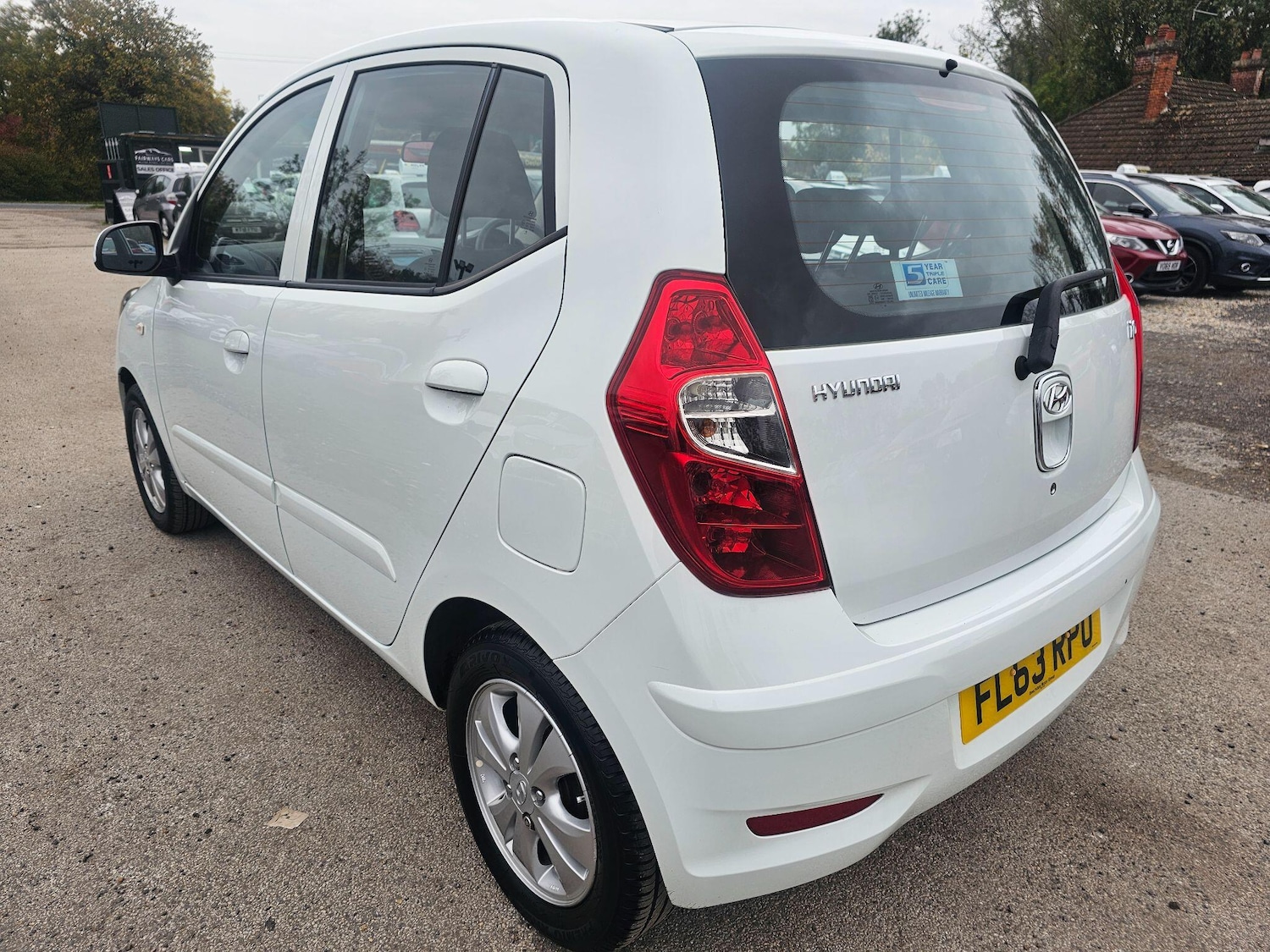 Used Hyundai i10 2013 for sale - 76314928: Photo 9