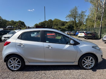 Used Mazda Mazda2 2011 for sale - 79236710: Photo