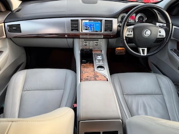 Used Jaguar XF 2011 for sale - 78988552: Photo