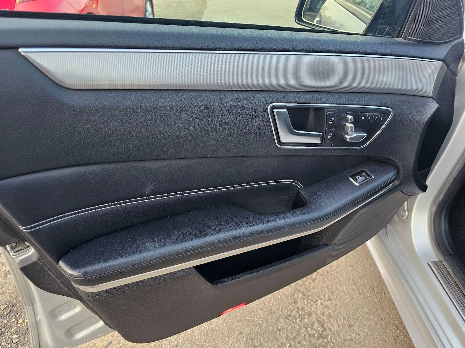 Used Mercedes-Benz E Class 2016 for sale - 77940747: Photo 29