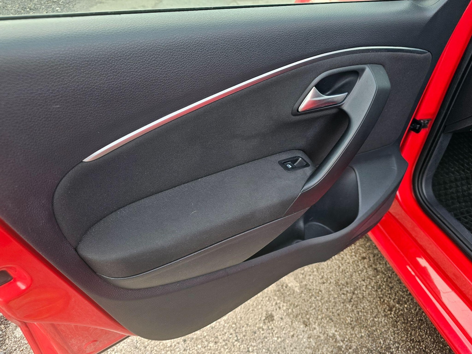 Used Volkswagen Polo for sale - 76992231: Photo 24