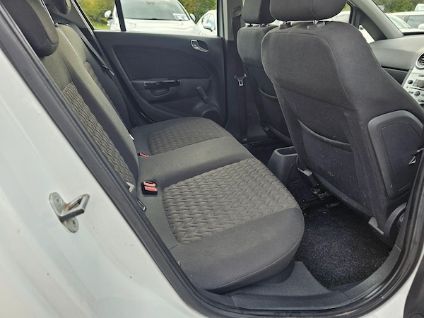 Used Vauxhall Corsa 2013 for sale - 76175133: Photo 14