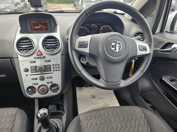 Used Vauxhall Corsa 2013 for sale - 76175133: Photo 5