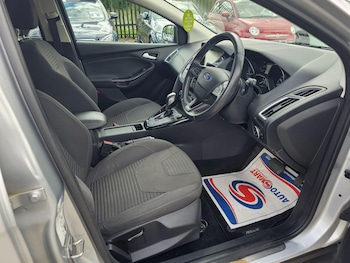 Used Ford Focus 2016 for sale - 78260854: Photo