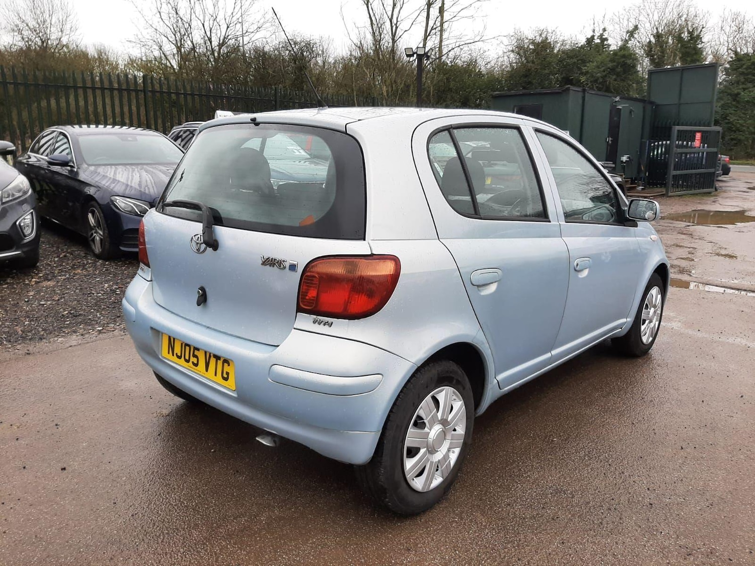 Used Toyota Yaris 2005 for sale - 77657563: Photo 7