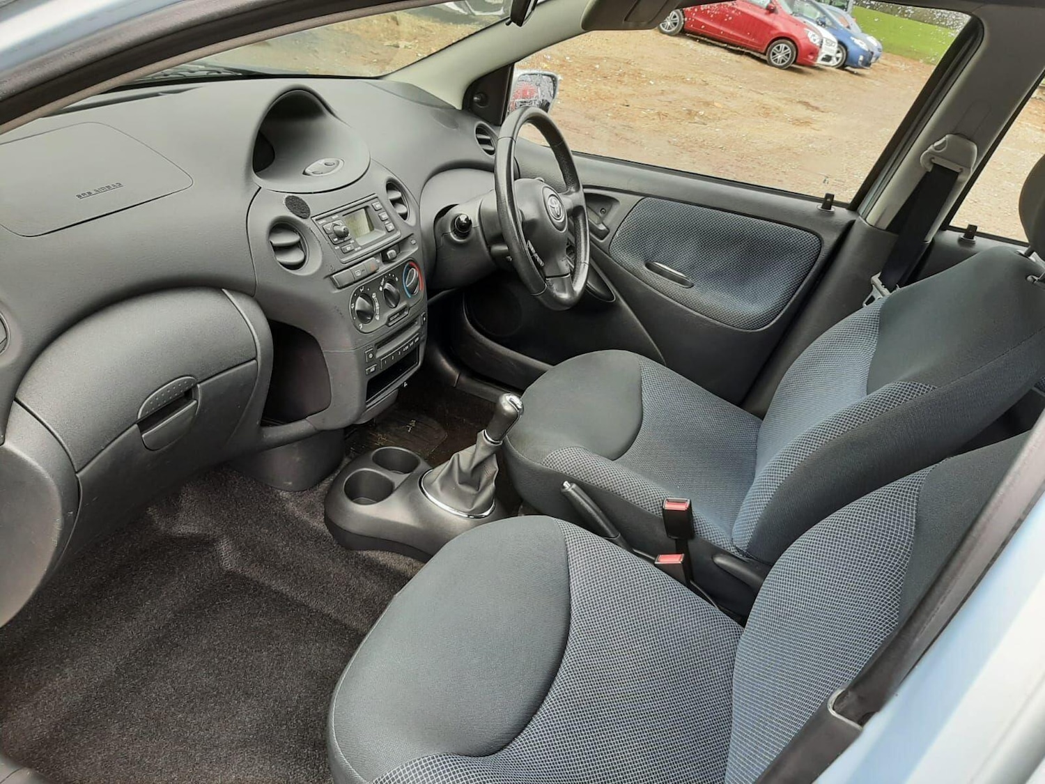 Used Toyota Yaris 2005 for sale - 77657563: Photo 9
