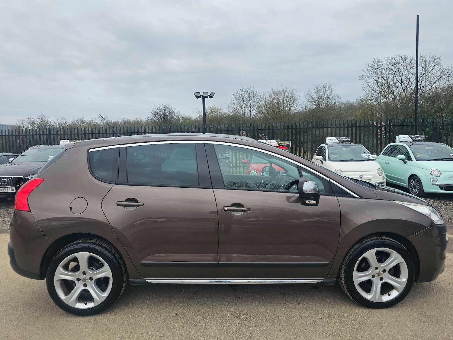 Used Peugeot 3008 2013 for sale - 77909489: Photo 12