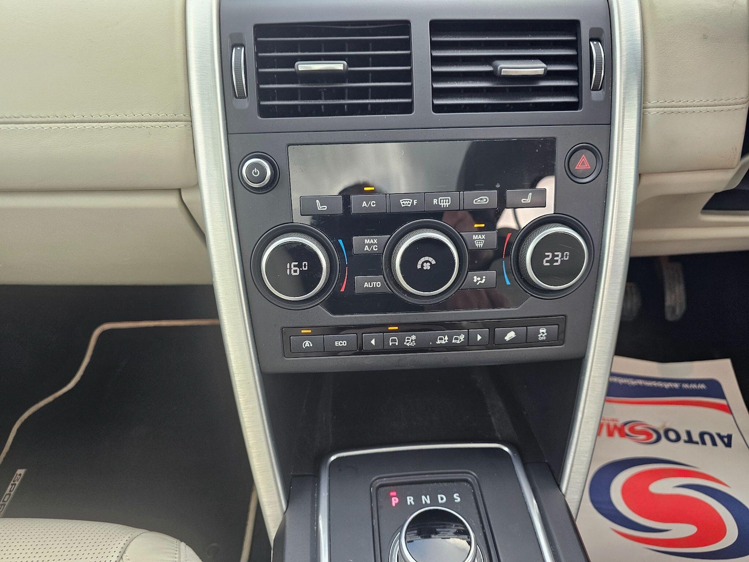 Used Land Rover Discovery Sport 2016 for sale - 76667053: Photo 15