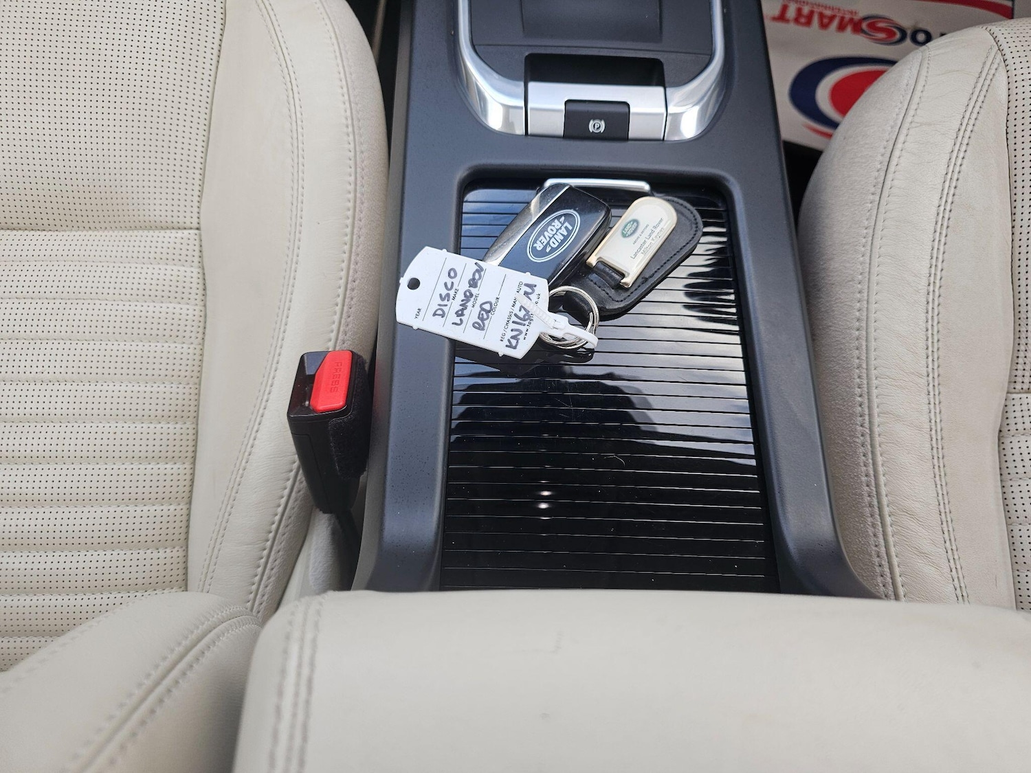 Used Land Rover Discovery Sport 2016 for sale - 76667053: Photo 16