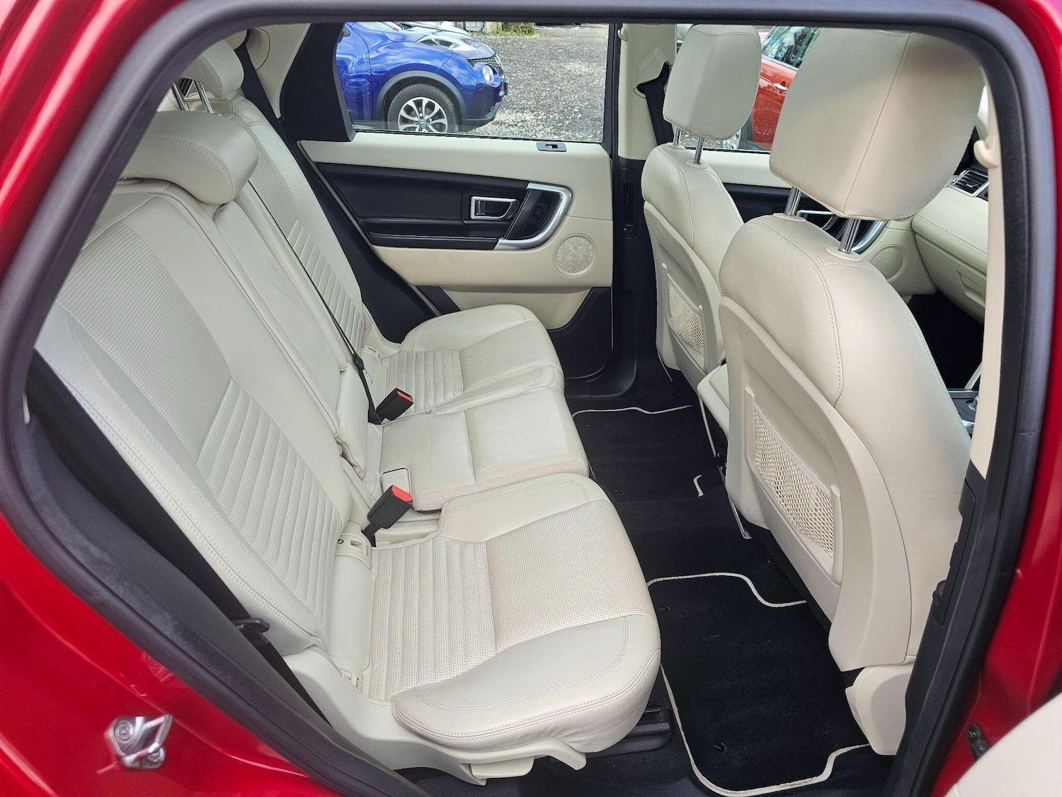 Used Land Rover Discovery Sport 2016 for sale - 76667053: Photo 26