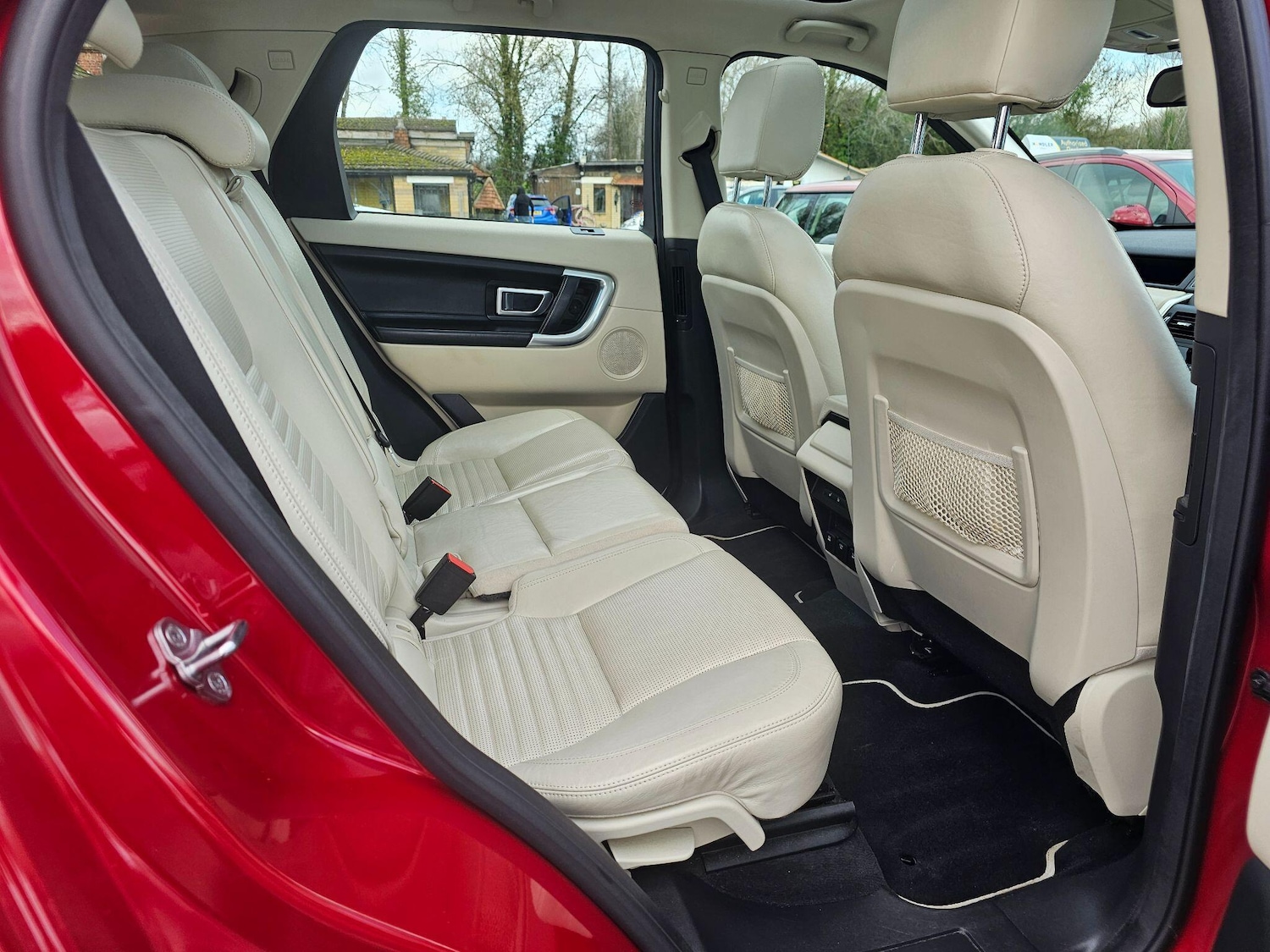 Used Land Rover Discovery Sport 2016 for sale - 76667053: Photo 30