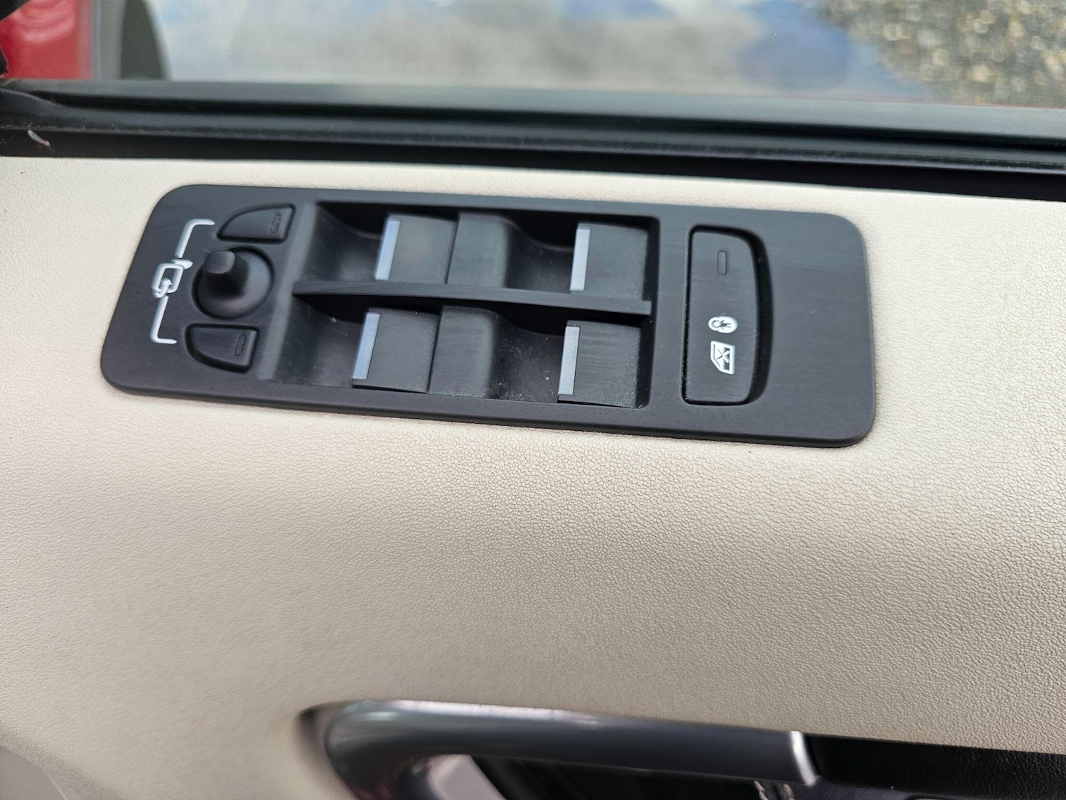 Used Land Rover Discovery Sport 2016 for sale - 76667053: Photo 44