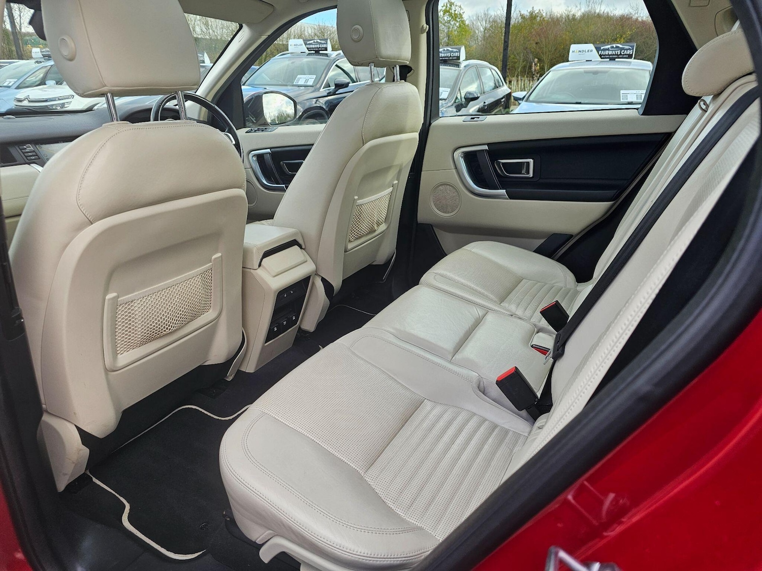 Used Land Rover Discovery Sport 2016 for sale - 76667053: Photo 5