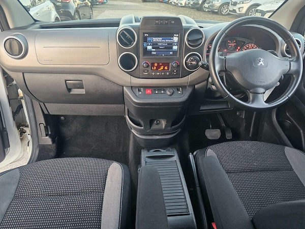 Used Peugeot Partner Tepee 2017 for sale - 76072233: Photo 3