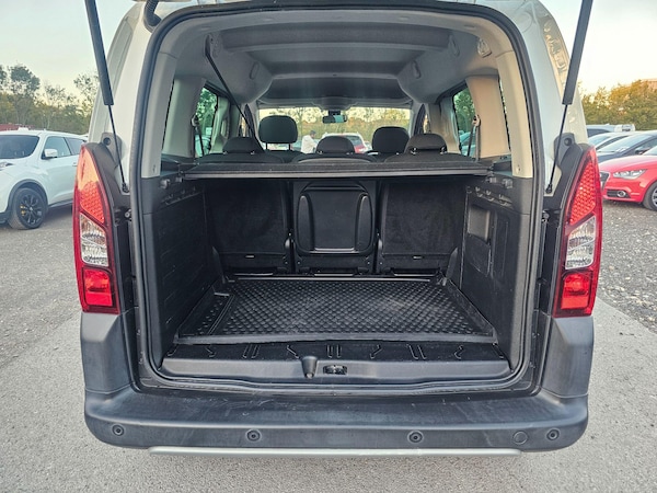 Used Peugeot Partner Tepee 2017 for sale - 76072233: Photo 42