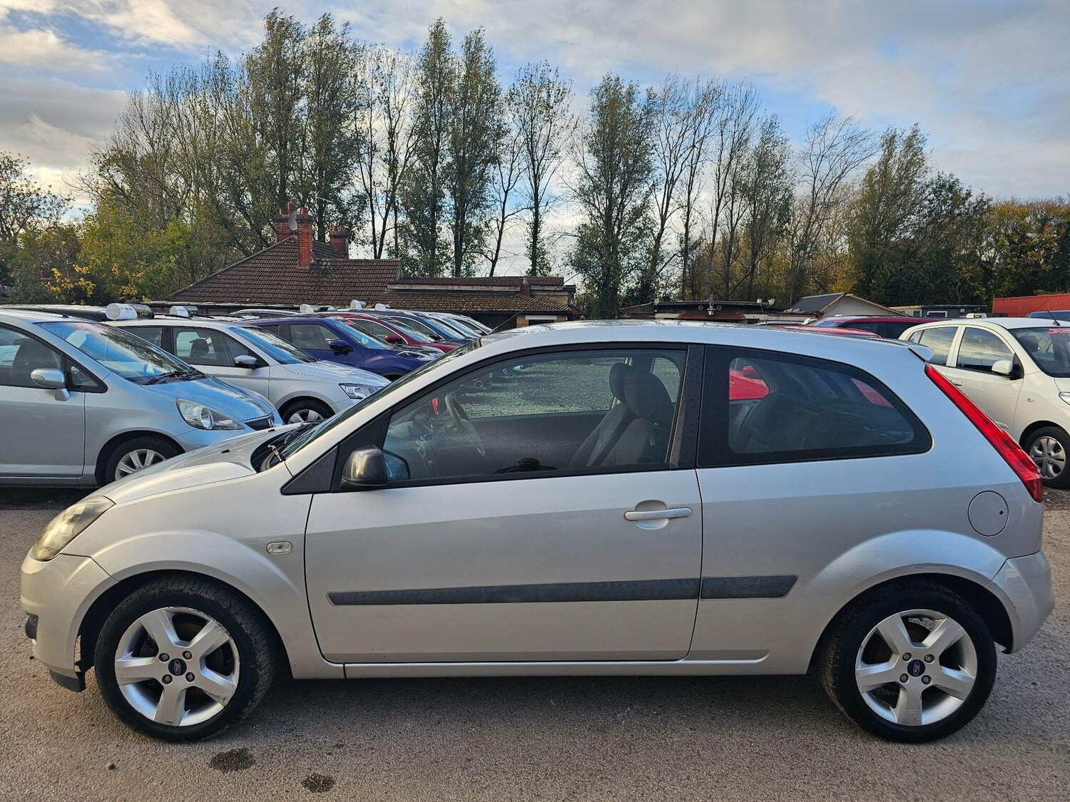 Used Ford Fiesta 2006 for sale - 76336975: Photo 6