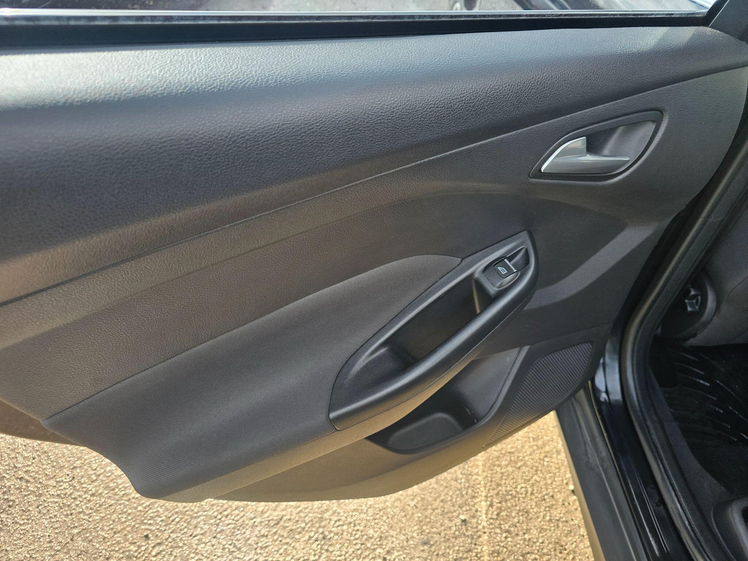 Used Ford Focus 2012 for sale - 77523640: Photo 23