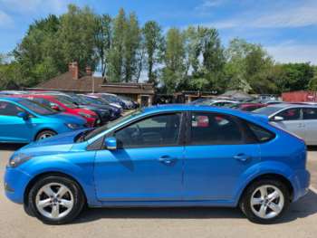 2010 (10) - 1.6 Zetec 5dr