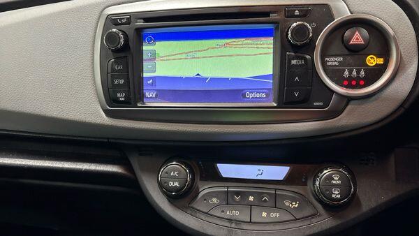 Used Toyota Yaris 2014 for sale - 78184943: Photo 11