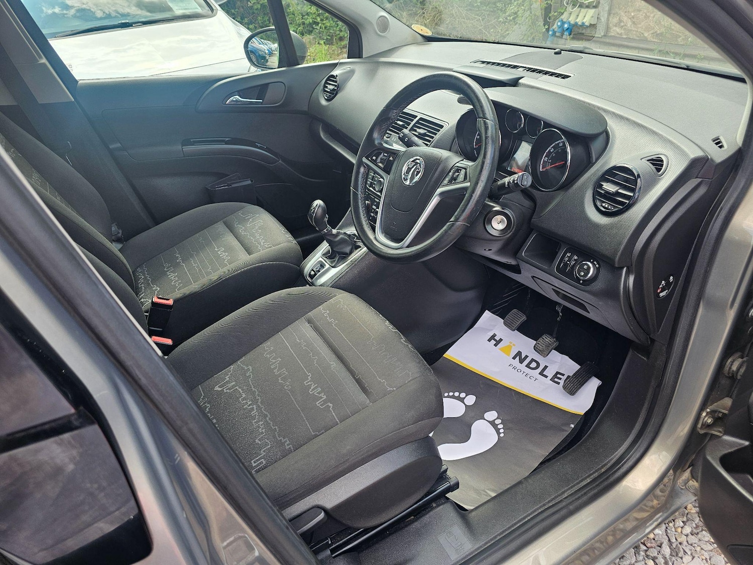 Vehicle 14